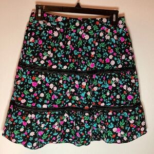 Kate Spade Greenhouse lace insert skirt Size 4 excellent condition